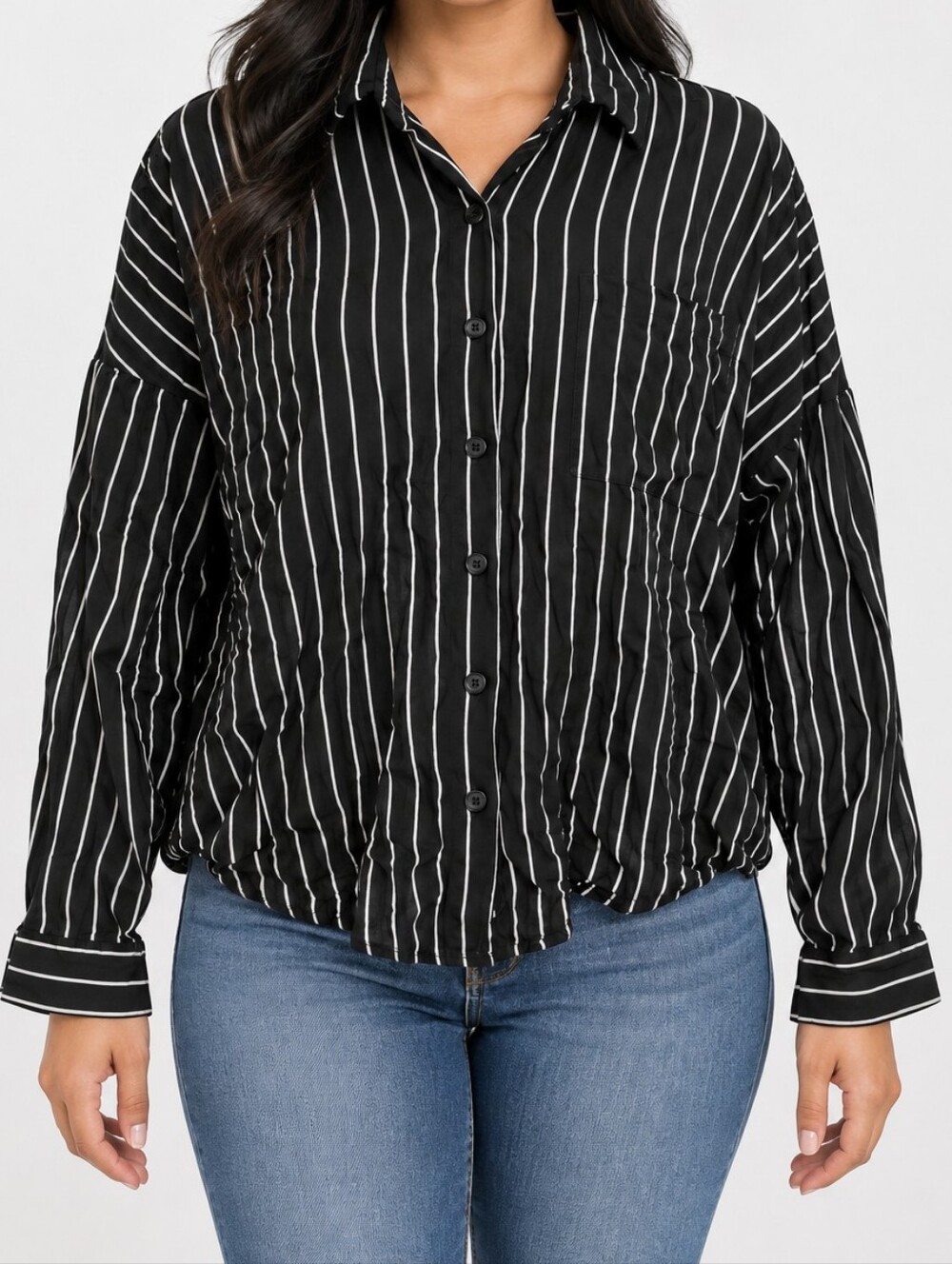 Forever 21 black and white striped button up long sleeve blouse